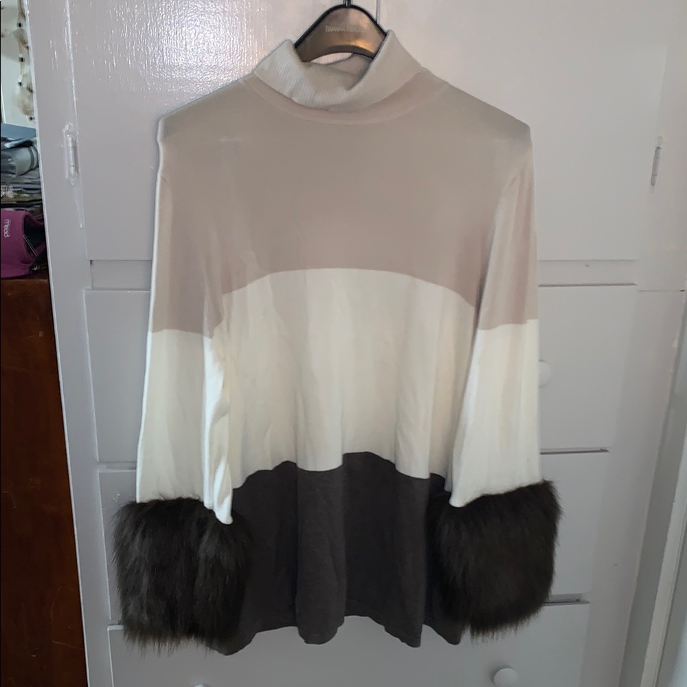 Colorblock Turtleneck Sweater with Fur Cuffs